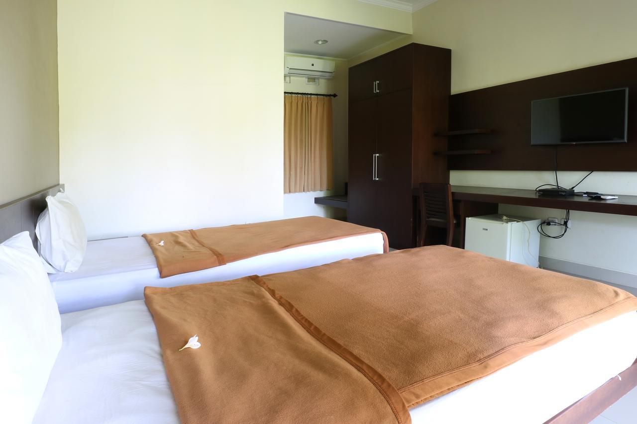 จีเอ็ม โลวีนา Hotel โลวินา ภายนอก รูปภาพ