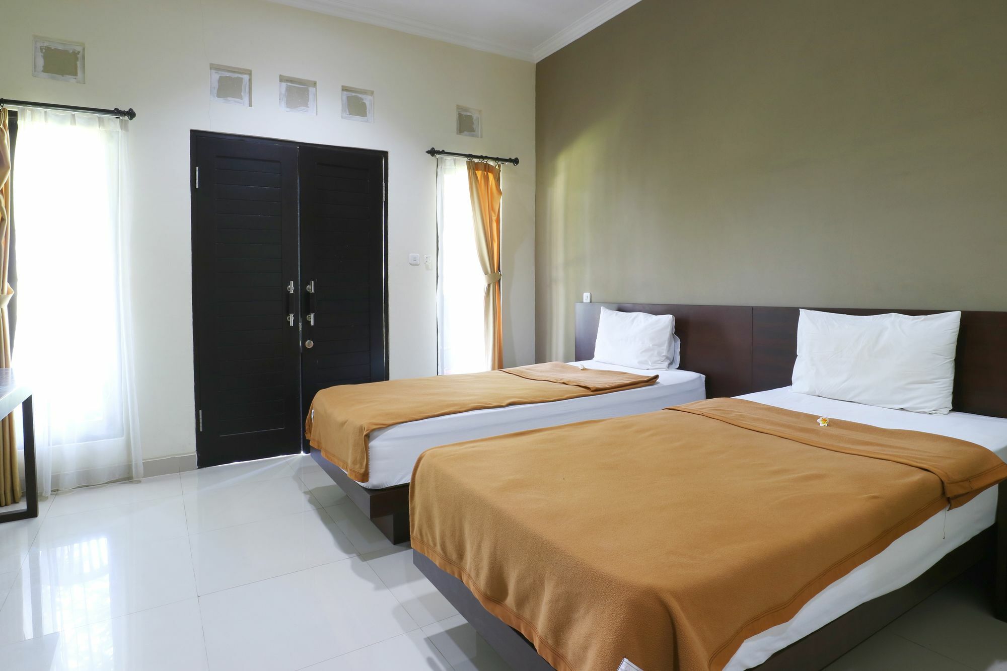 จีเอ็ม โลวีนา Hotel โลวินา ภายนอก รูปภาพ