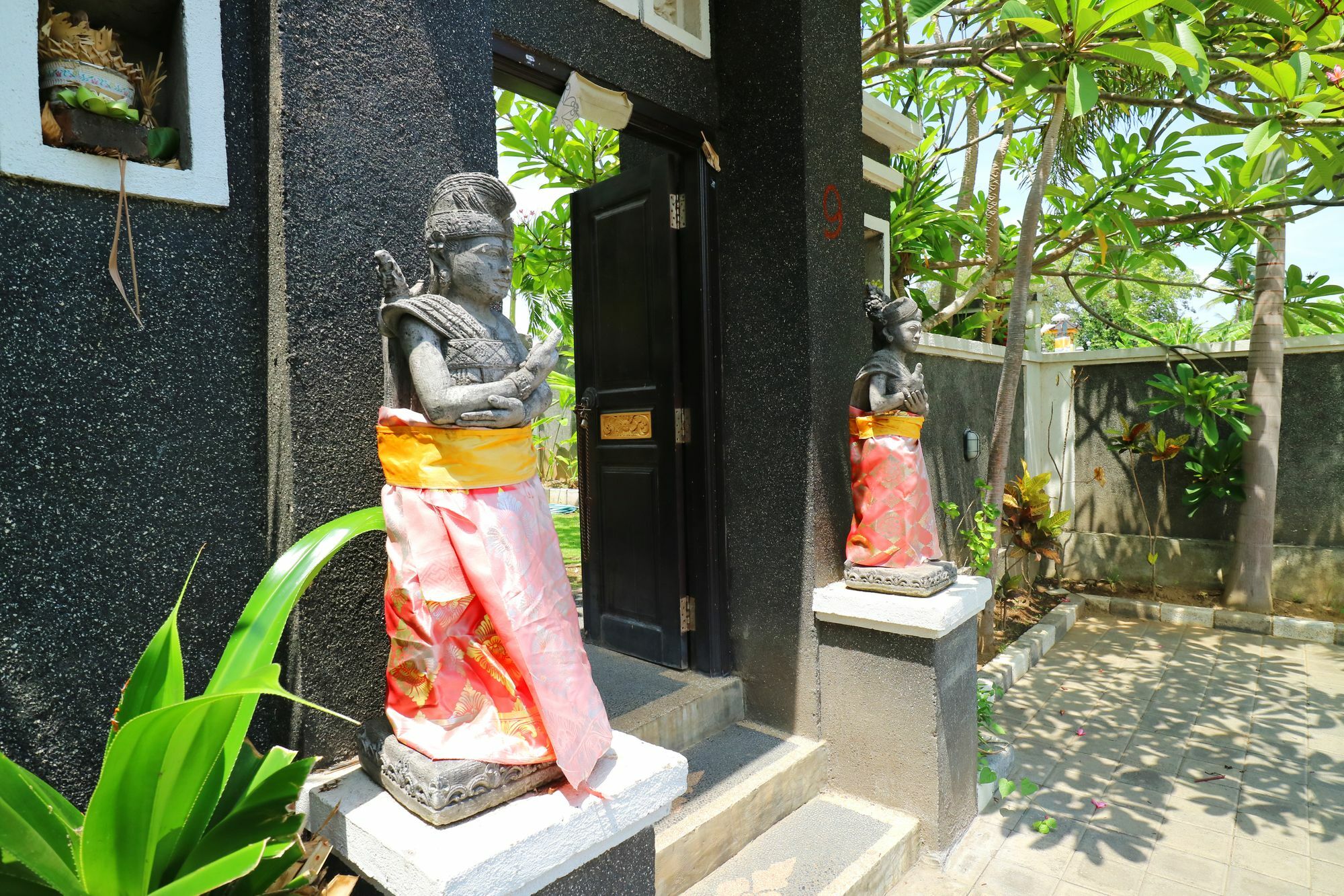 จีเอ็ม โลวีนา Hotel โลวินา ภายนอก รูปภาพ